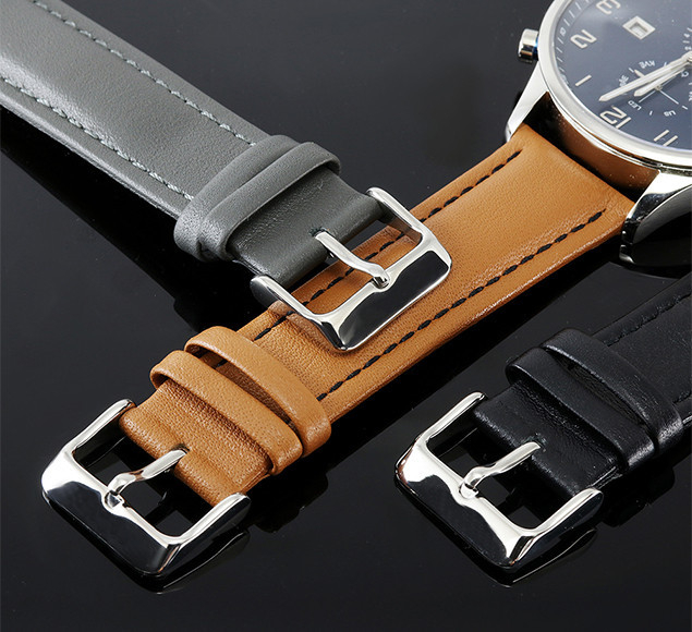 Wide selection of straps