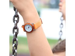 mpm-children-watch-primky-pastelka-e-stainless-steel-case-white-black-dial