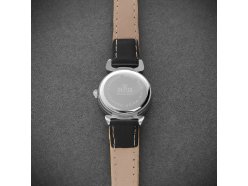 damske-modni-hodinky-mpm-tanisha-d-kovove-pouzdro-zlaty-cerny-ciselnik