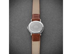 classical-womens-watch-mpm-trouw-h-alloy-case-white-black-dial