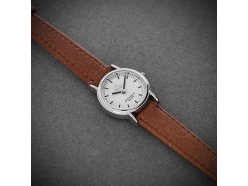 classical-womens-watch-mpm-trouw-i-alloy-case-white-black-dial