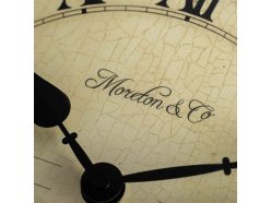 moderni-kovove-hodiny-hnede-moreton-co-moreton-co-oxfordshire-hnede