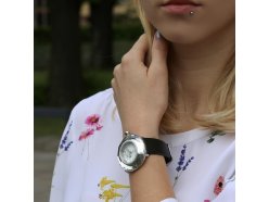 damske-modni-hodinky-prim-czech-made-prim-preciosa-premium-a-ocelove-pouzdro-stribrny-perletovy-ciselnik