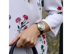 damske-modni-hodinky-prim-czech-made-prim-preciosa-premium-a-ocelove-pouzdro-stribrny-perletovy-ciselnik