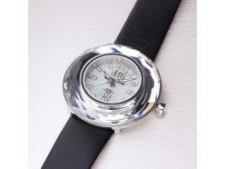damske-modni-hodinky-prim-czech-made-prim-preciosa-premium-a-ocelove-pouzdro-stribrny-perletovy-ciselnik