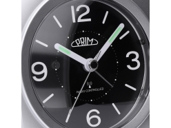 plastic-analog-alarm-clock-silver-black-prim-alarm-radio-c01p-3797-7090-ia