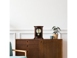 table-clock-dark-wood-prim-moritz-b